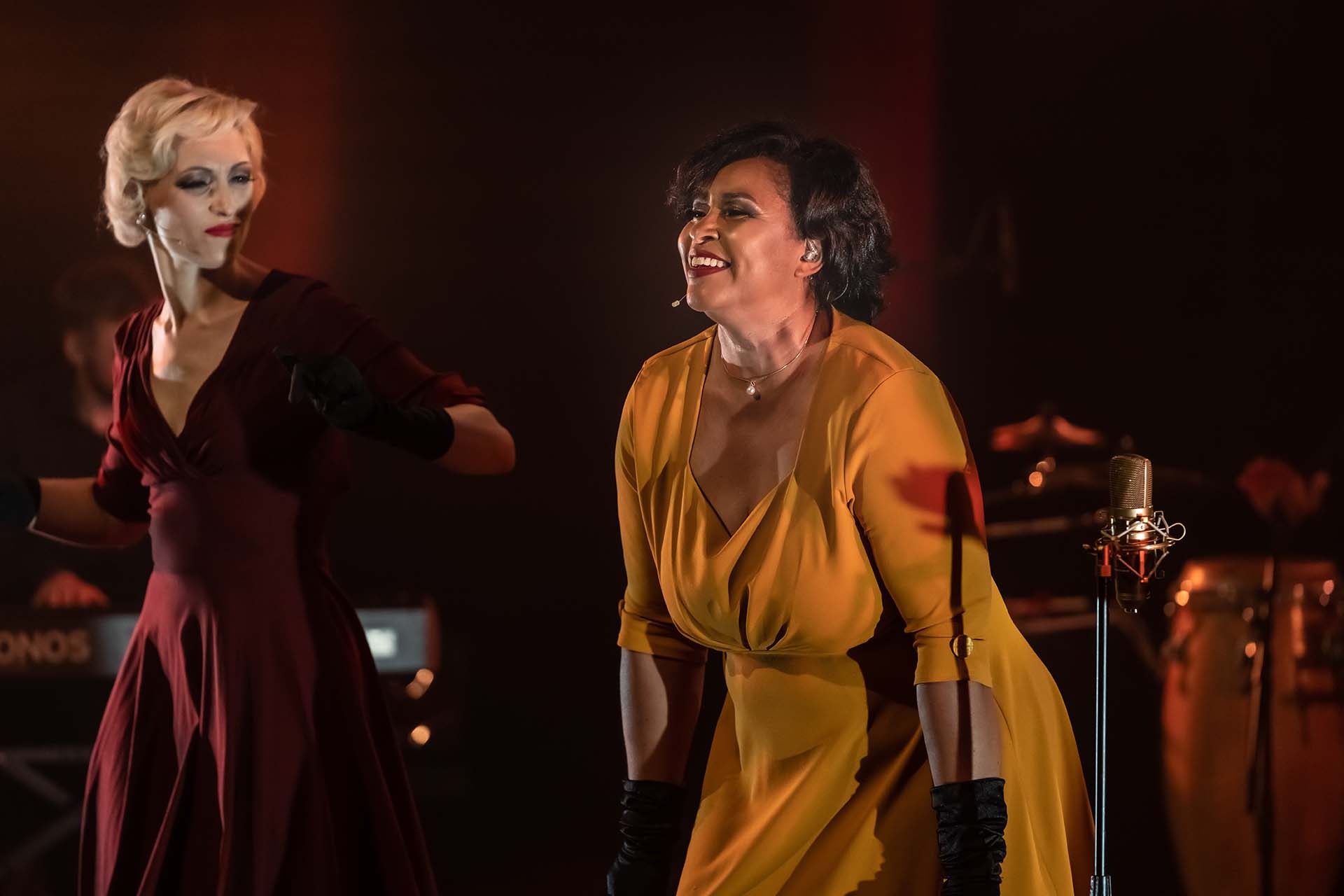 Shooting des Poo Pee Doo Sisters par Denis Grudet